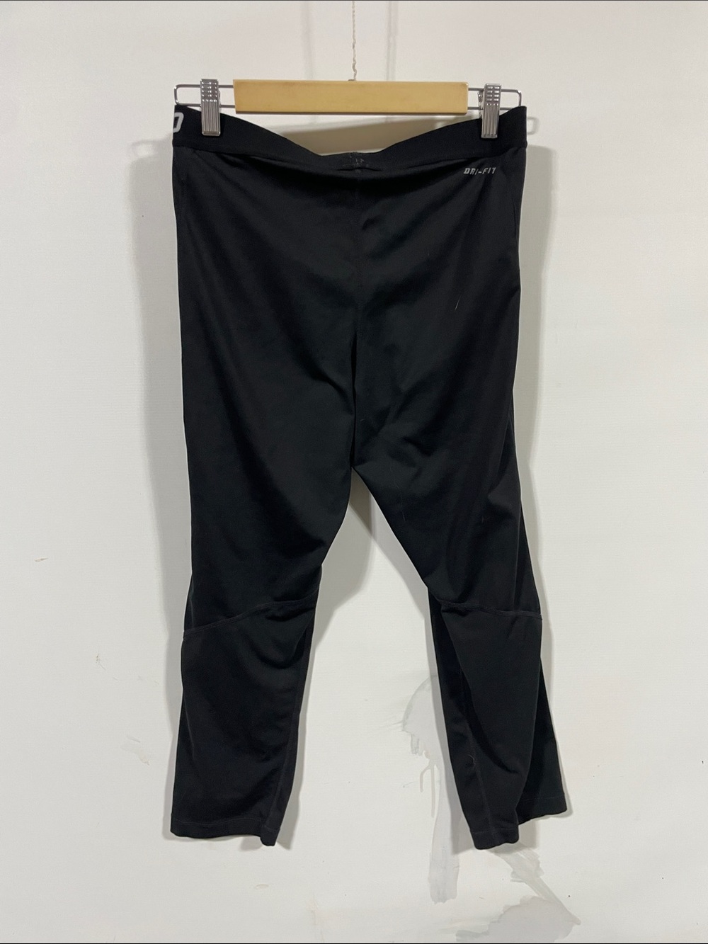 Nike Black Leggings with White Swoosh - Picture 3 of 3